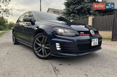 Хэтчбек Volkswagen Golf GTI 2015 в Днепре