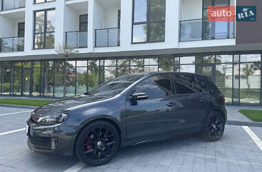 Хетчбек Volkswagen Golf GTI 2013 в Сваляві
