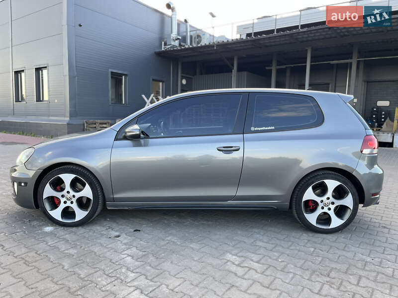 Хэтчбек Volkswagen Golf GTI 2012 в Киеве