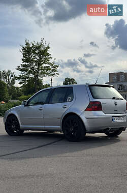 Хэтчбек Volkswagen Golf GTI 2001 в 
