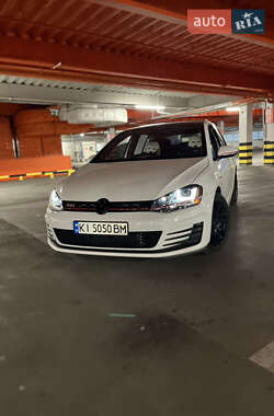 Хетчбек Volkswagen Golf GTI 2017 в Борисполі