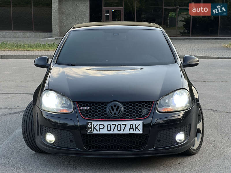 Хэтчбек Volkswagen Golf GTI 2005 в Запорожье фото 5 Хэтчбек Volkswagen Golf GTI 2005 в Запорожье