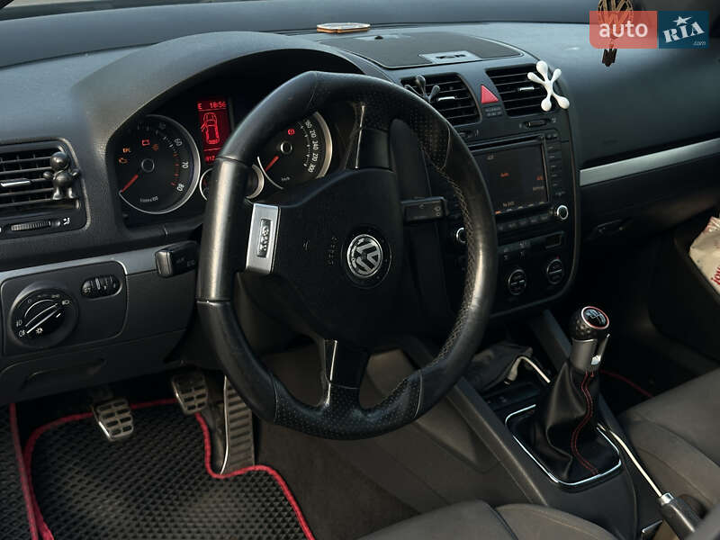 Хэтчбек Volkswagen Golf GTI 2005 в Запорожье фото 16 Хэтчбек Volkswagen Golf GTI 2005 в Запорожье