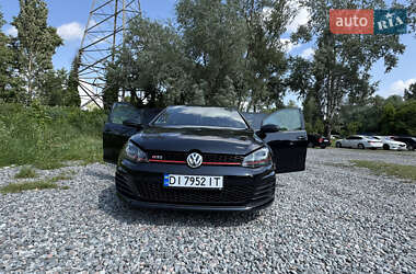 Хэтчбек Volkswagen Golf GTI 2016 в 
