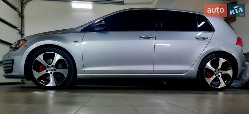 Хетчбек Volkswagen Golf GTI 2014 в Одесі фото 3 Хетчбек Volkswagen Golf GTI 2014 в Одесі