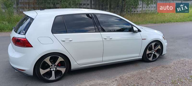 Хэтчбек Volkswagen Golf GTI 2017 в Броварах фото 19 Хэтчбек Volkswagen Golf GTI 2017 в Броварах