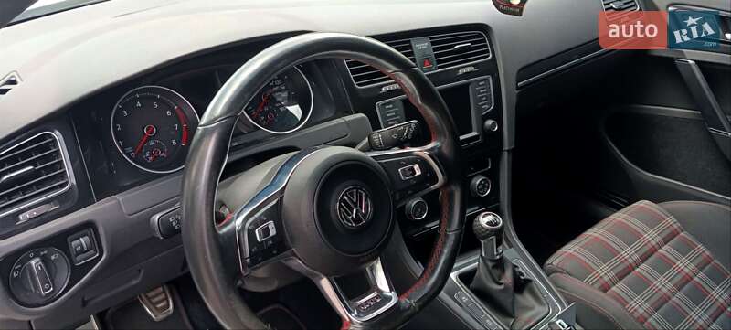Хэтчбек Volkswagen Golf GTI 2017 в Броварах фото 23 Хэтчбек Volkswagen Golf GTI 2017 в Броварах