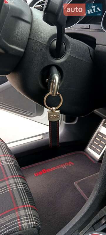 Хэтчбек Volkswagen Golf GTI 2017 в Броварах фото 26 Хэтчбек Volkswagen Golf GTI 2017 в Броварах