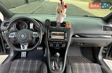 Хетчбек Volkswagen Golf GTI 2013 в 