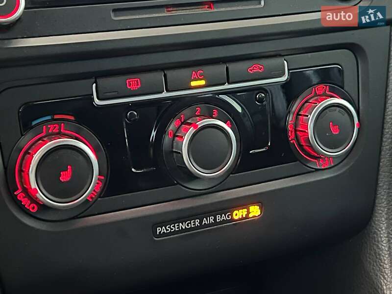 Хетчбек Volkswagen Golf GTI 2010 в Одесі