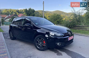 Хэтчбек Volkswagen Golf GTI 2010 в Сваляве