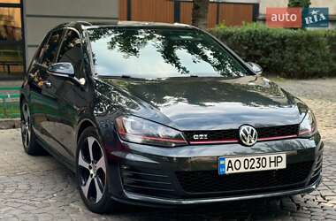 Хетчбек Volkswagen Golf GTI 2015 в Мукачевому