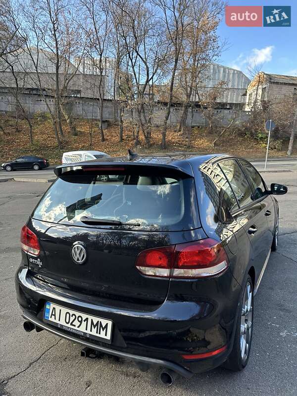 Хетчбек Volkswagen Golf GTI 2013 в Києві фото 3 Хетчбек Volkswagen Golf GTI 2013 в Києві