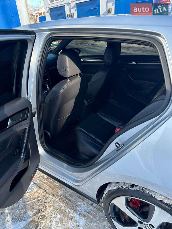 Хэтчбек Volkswagen Golf GTI 2014 в Одессе фото 7 Хэтчбек Volkswagen Golf GTI 2014 в Одессе