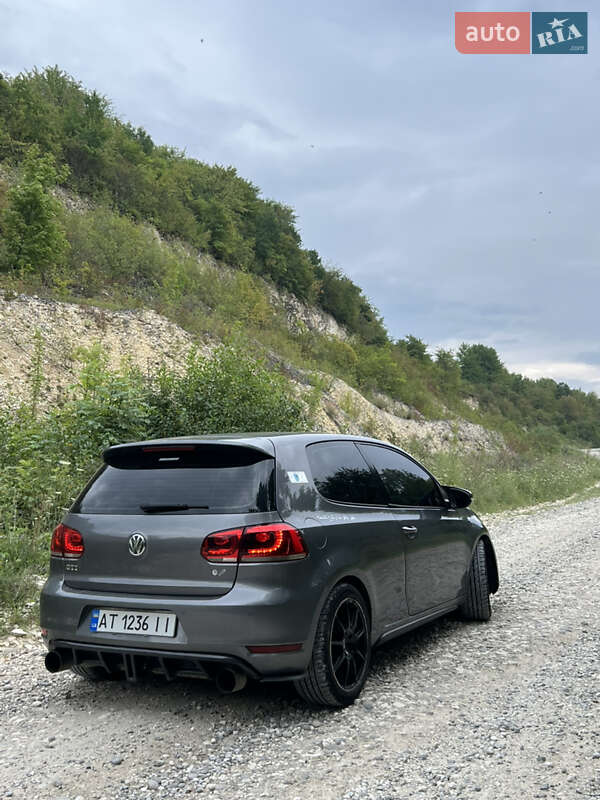 Хэтчбек Volkswagen Golf GTI 2010 в Ивано-Франковске фото 3 Хэтчбек Volkswagen Golf GTI 2010 в Ивано-Франковске