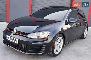 Хэтчбек Volkswagen Golf GTI 2015 в 
