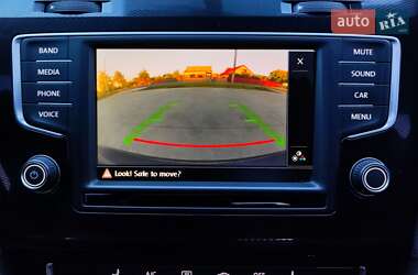 Хэтчбек Volkswagen Golf GTI 2015 в 