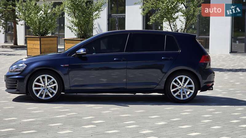 Хэтчбек Volkswagen Golf GTI 2017 в Киеве фото 4 Хэтчбек Volkswagen Golf GTI 2017 в Киеве