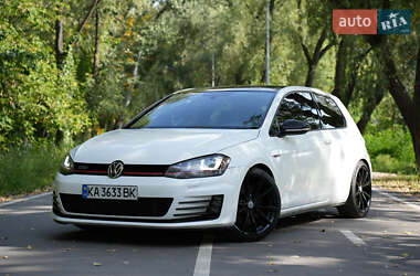 Хэтчбек Volkswagen Golf GTI 2014 в Киеве