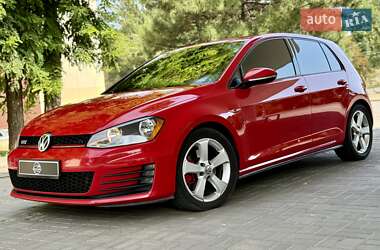 Хэтчбек Volkswagen Golf GTI 2017 в Днепре