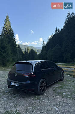 Хэтчбек Volkswagen Golf GTI 2015 в 
