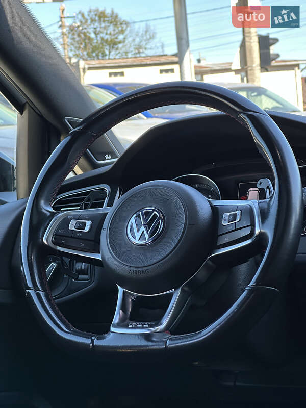 Хэтчбек Volkswagen Golf GTI 2019 в Ивано-Франковске фото 12 Хэтчбек Volkswagen Golf GTI 2019 в Ивано-Франковске