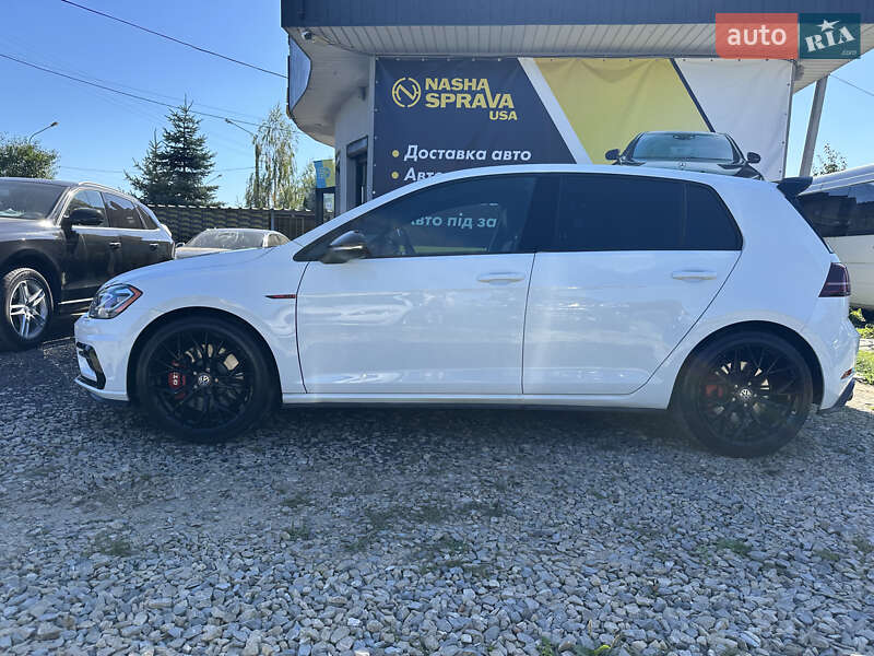 Хэтчбек Volkswagen Golf GTI 2019 в Ивано-Франковске фото 7 Хэтчбек Volkswagen Golf GTI 2019 в Ивано-Франковске