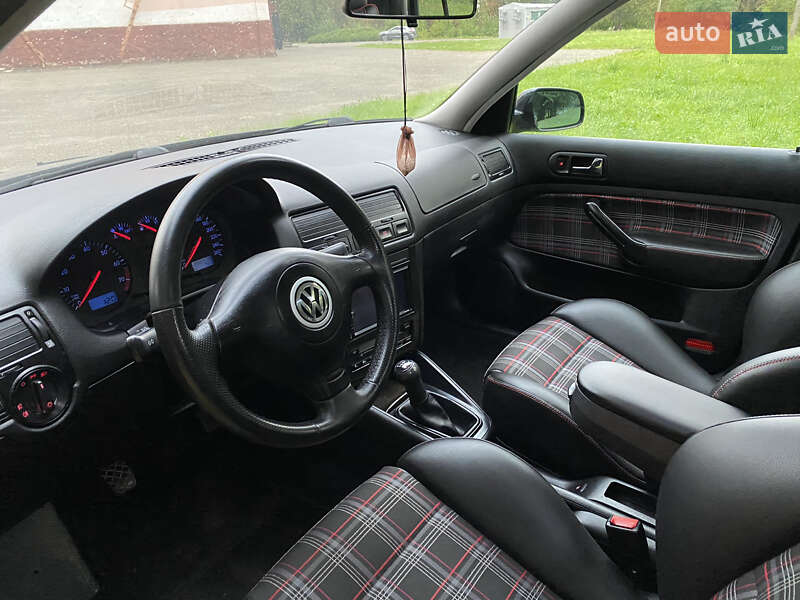 Хэтчбек Volkswagen Golf GTI 1999 в Ивано-Франковске