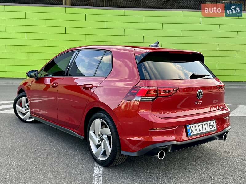 Хэтчбек Volkswagen Golf GTI 2021 в Киеве