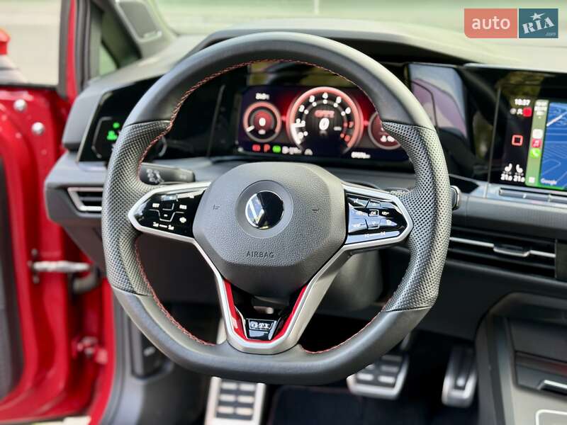 Хэтчбек Volkswagen Golf GTI 2021 в Киеве