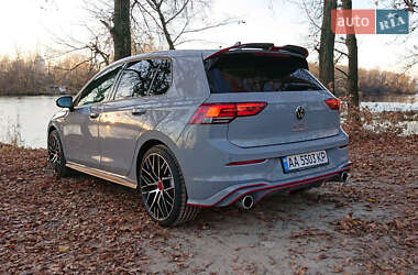 Хэтчбек Volkswagen Golf GTI 2021 в Киеве