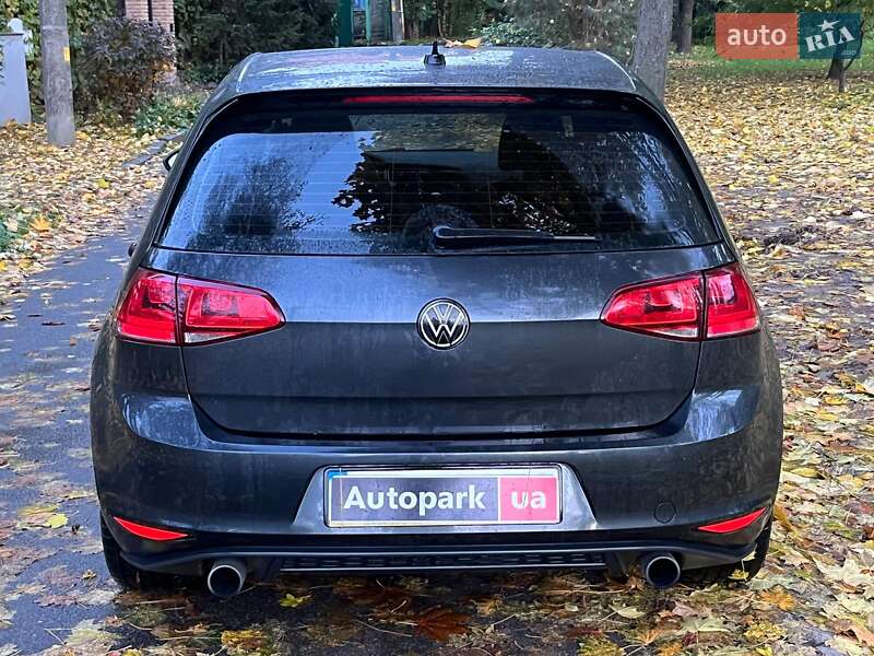 Хэтчбек Volkswagen Golf GTI 2016 в Киеве фото 9 Хэтчбек Volkswagen Golf GTI 2016 в Киеве