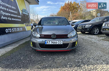Хэтчбек Volkswagen Golf GTI 2012 в 