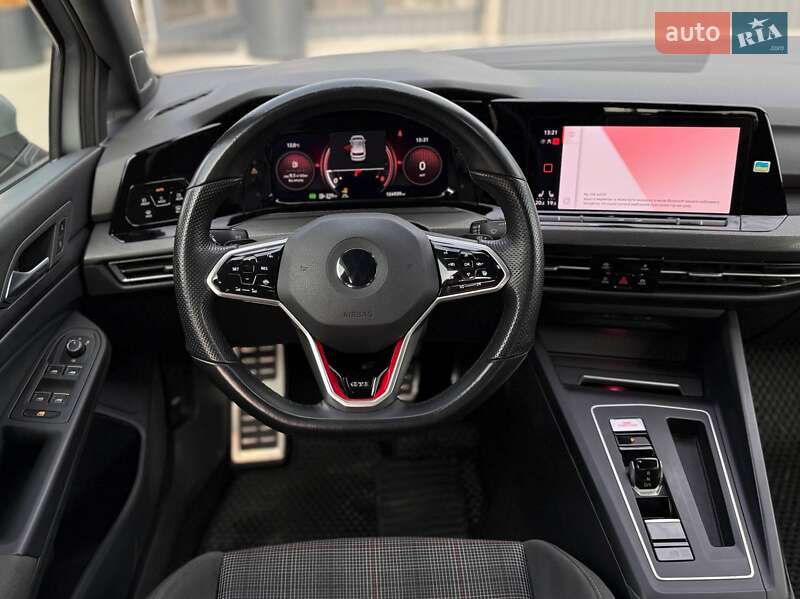 Хэтчбек Volkswagen Golf GTI 2021 в Киеве