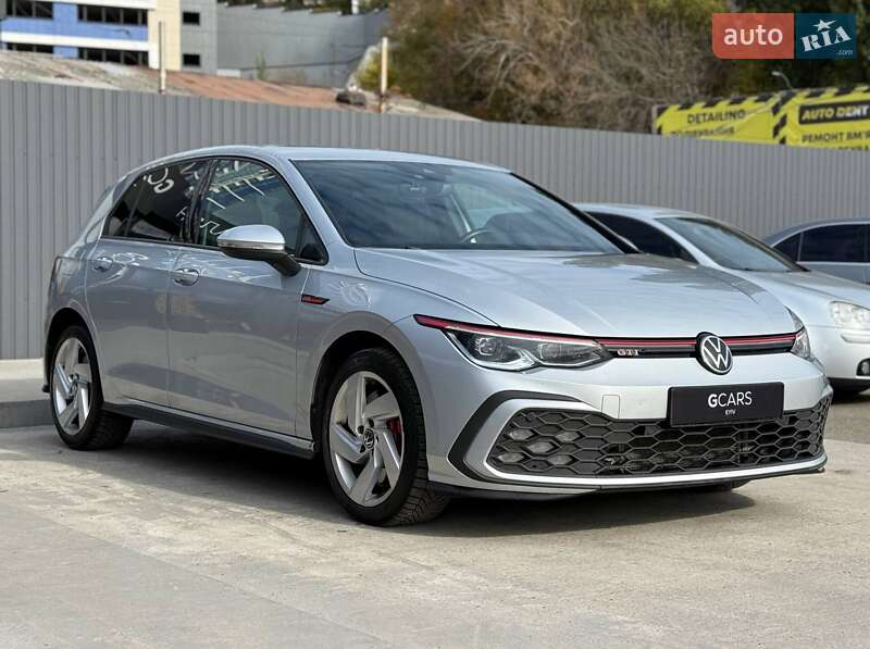 Хэтчбек Volkswagen Golf GTI 2021 в Киеве