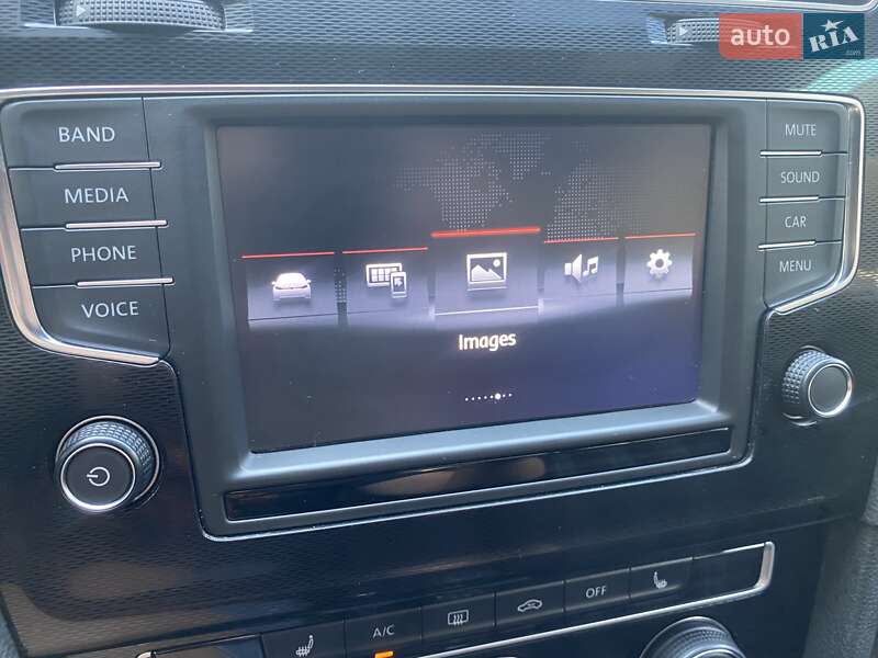 Хэтчбек Volkswagen Golf GTI 2016 в Киеве фото 30 Хэтчбек Volkswagen Golf GTI 2016 в Киеве