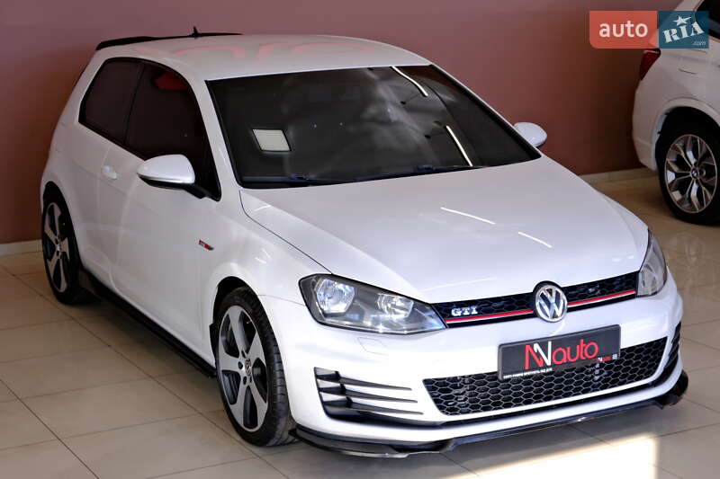Хэтчбек Volkswagen Golf GTI 2016 в Одессе фото 4 Хэтчбек Volkswagen Golf GTI 2016 в Одессе