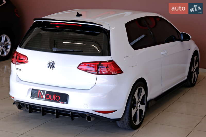 Хэтчбек Volkswagen Golf GTI 2016 в Одессе фото 14 Хэтчбек Volkswagen Golf GTI 2016 в Одессе