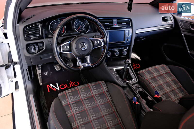 Хэтчбек Volkswagen Golf GTI 2016 в Одессе фото 31 Хэтчбек Volkswagen Golf GTI 2016 в Одессе