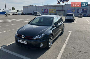 Хэтчбек Volkswagen Golf GTI 2011 в Киеве Хэтчбек Volkswagen Golf GTI 2011 в Киеве