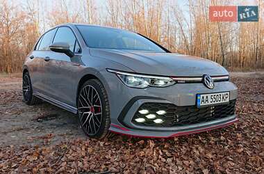 Хэтчбек Volkswagen Golf GTI 2021 в Киеве