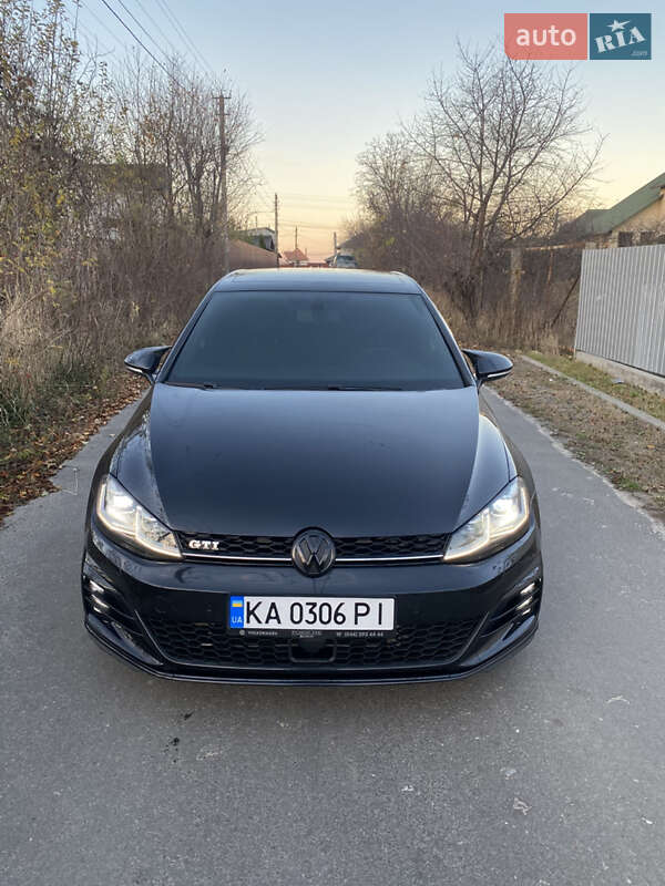 Volkswagen Golf GTI 2016