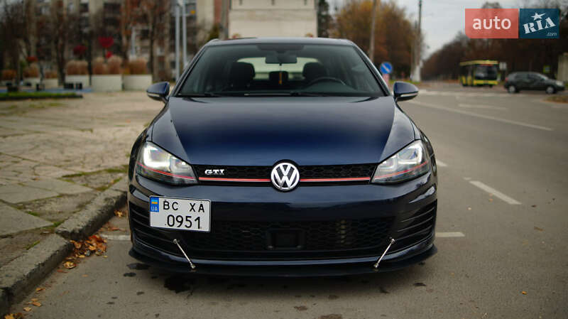 Volkswagen Golf GTI 2017