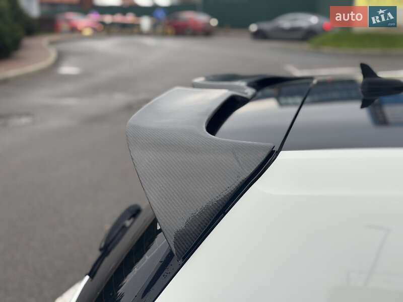 Хетчбек Volkswagen Golf GTI 2014 в Києві