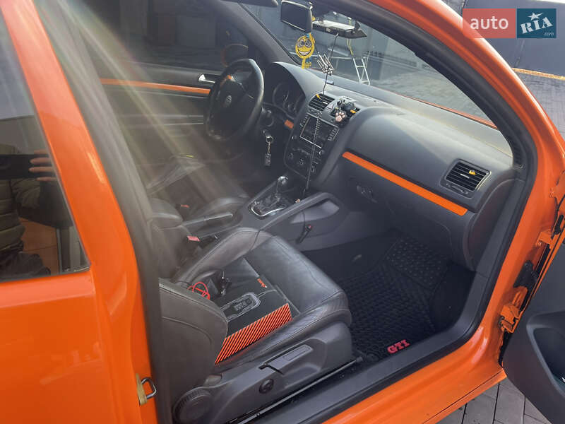 Хэтчбек Volkswagen Golf GTI 2007 в Киеве