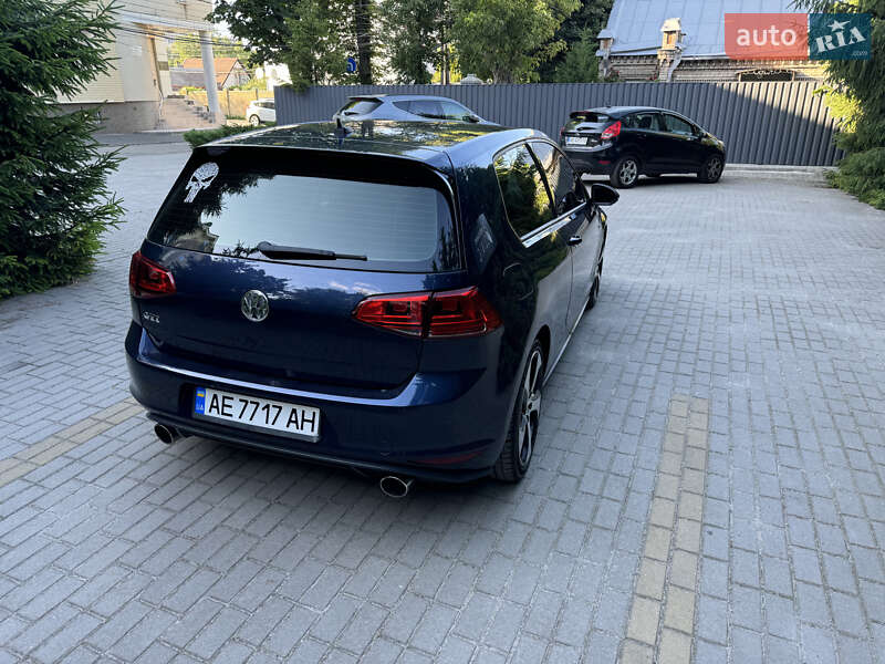 Хэтчбек Volkswagen Golf GTI 2016 в Днепре фото 9 Хэтчбек Volkswagen Golf GTI 2016 в Днепре