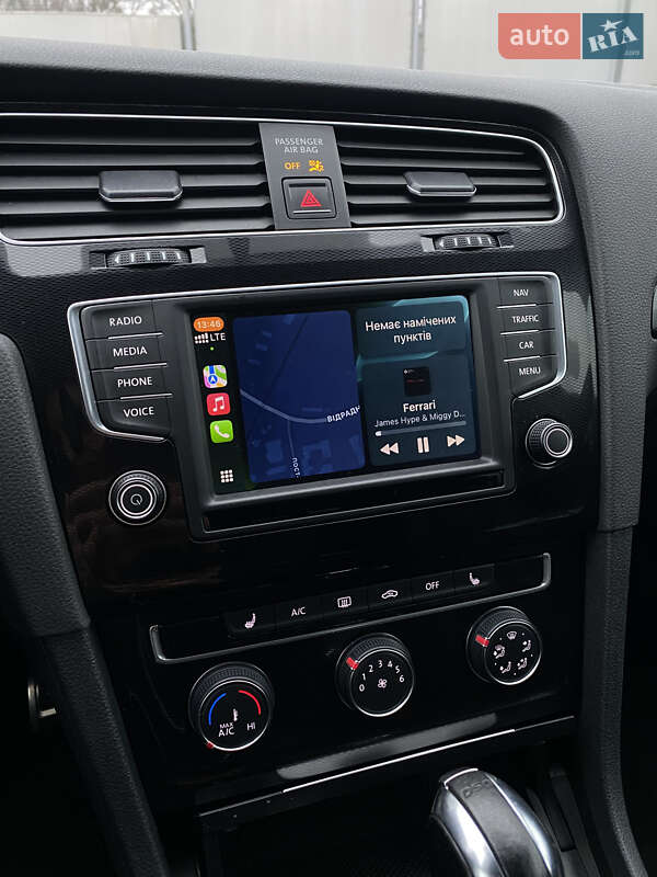 Хэтчбек Volkswagen Golf GTI 2015 в Киеве