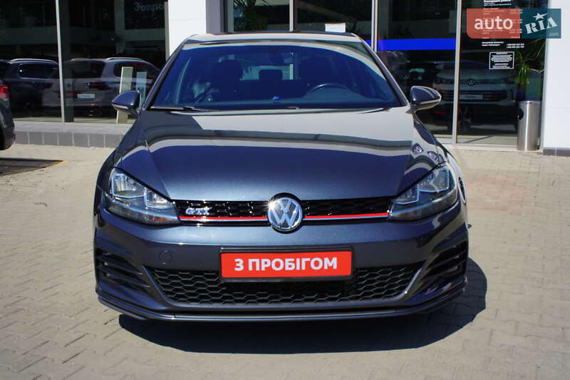 Хэтчбек Volkswagen Golf GTI 2018 в Житомире