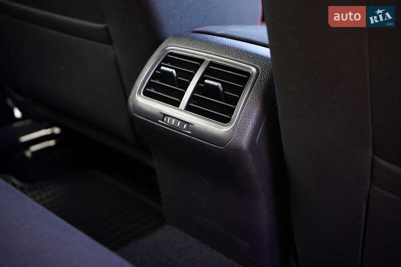 Хэтчбек Volkswagen Golf GTI 2018 в Житомире