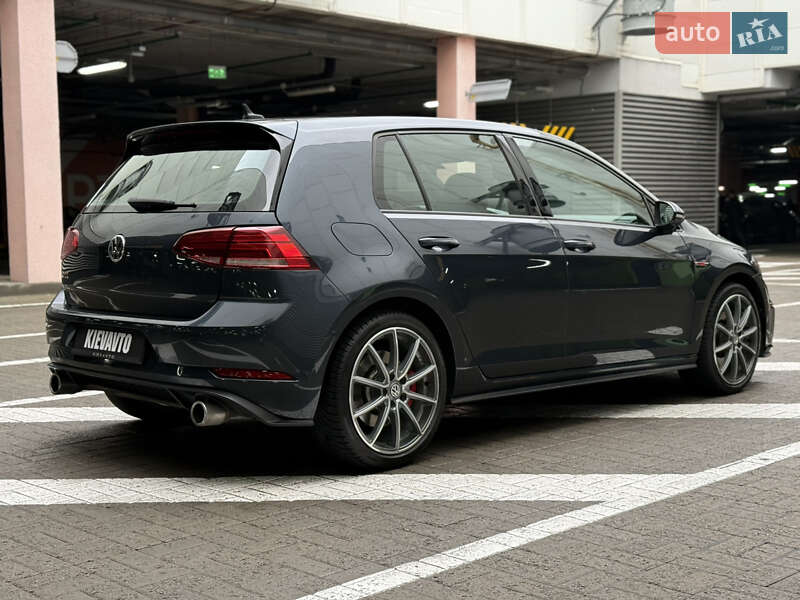 Хэтчбек Volkswagen Golf GTI 2019 в Киеве фото 8 Хэтчбек Volkswagen Golf GTI 2019 в Киеве
